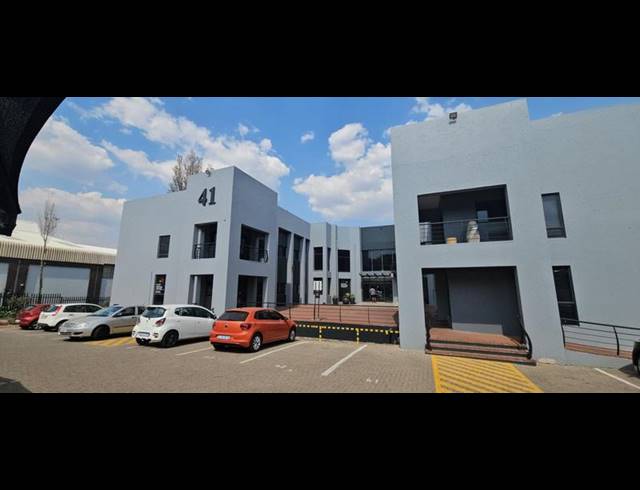BUSINESS PROPERTY TO RENT IN KYALAMI